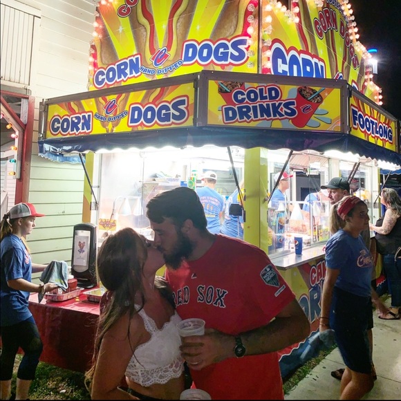 Meet your Posher, Meredith - Picture 1 of 1